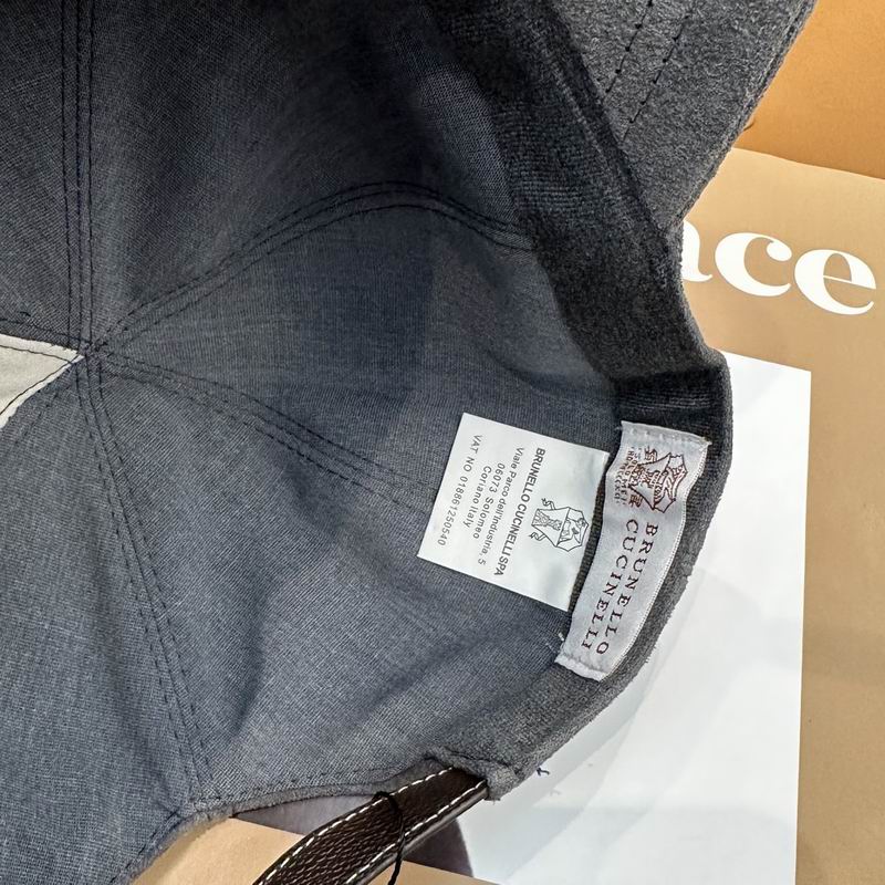 Brunello Cucinelli Cap dx (711)