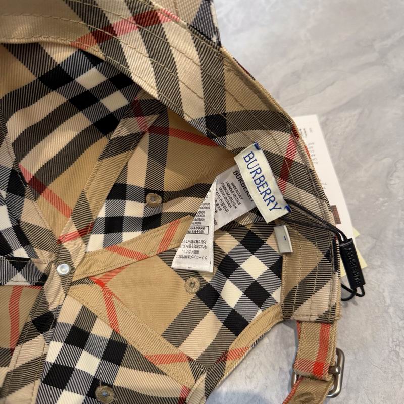 Burberry Cap dx (2746)