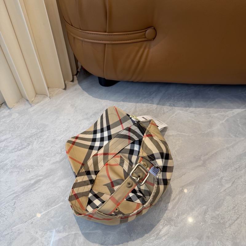 Burberry Cap dx (2750)