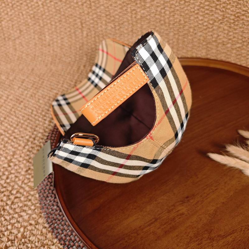 Burberry cap dx (157)