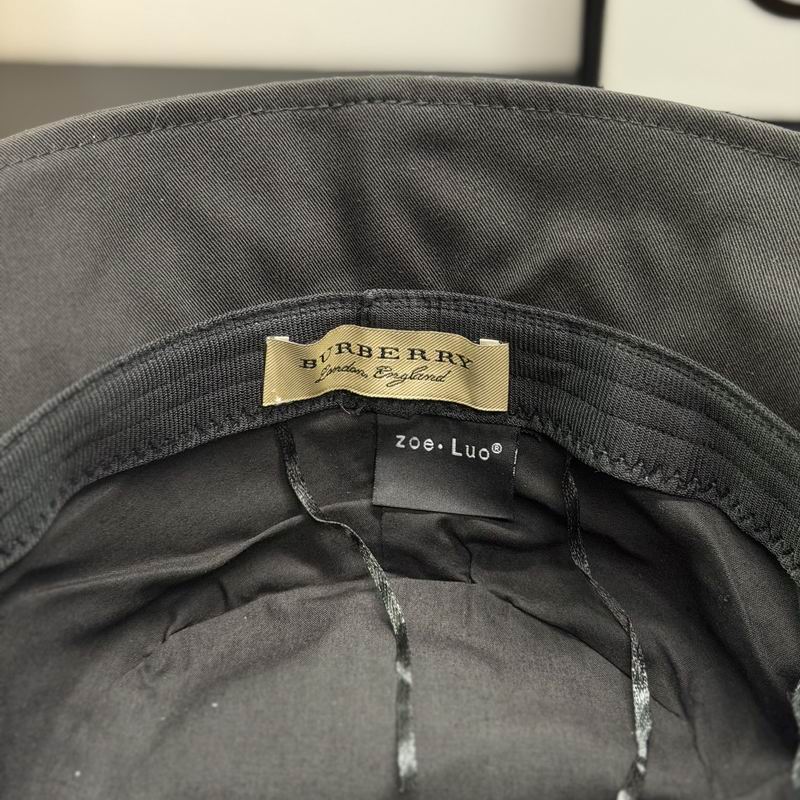 Burberry hat dx (451)