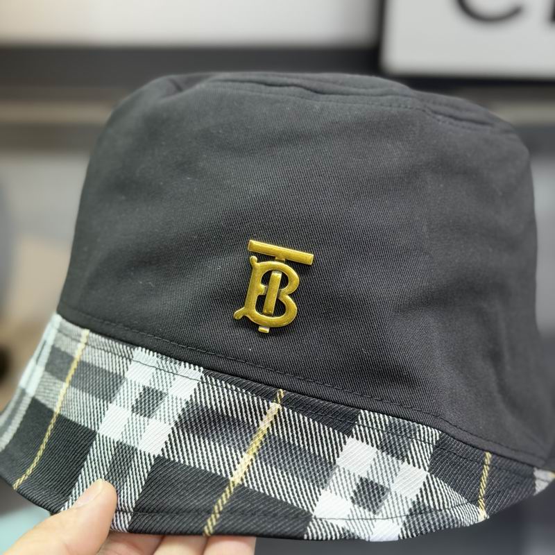 Burberry hat dx (453)