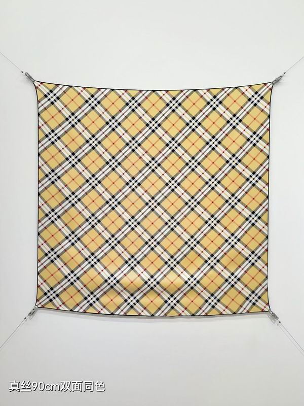 Burberry silk scarf hm (1)