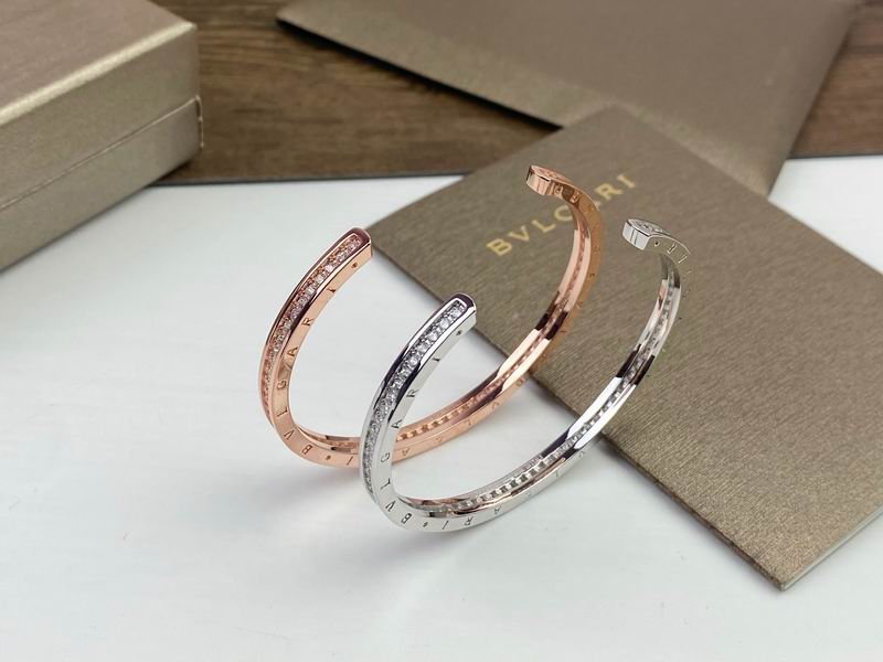 Bvlgari Bracelet 03yxs11 (8)