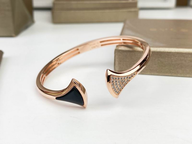 Bvlgari Bracelet 03yxs18 (7)