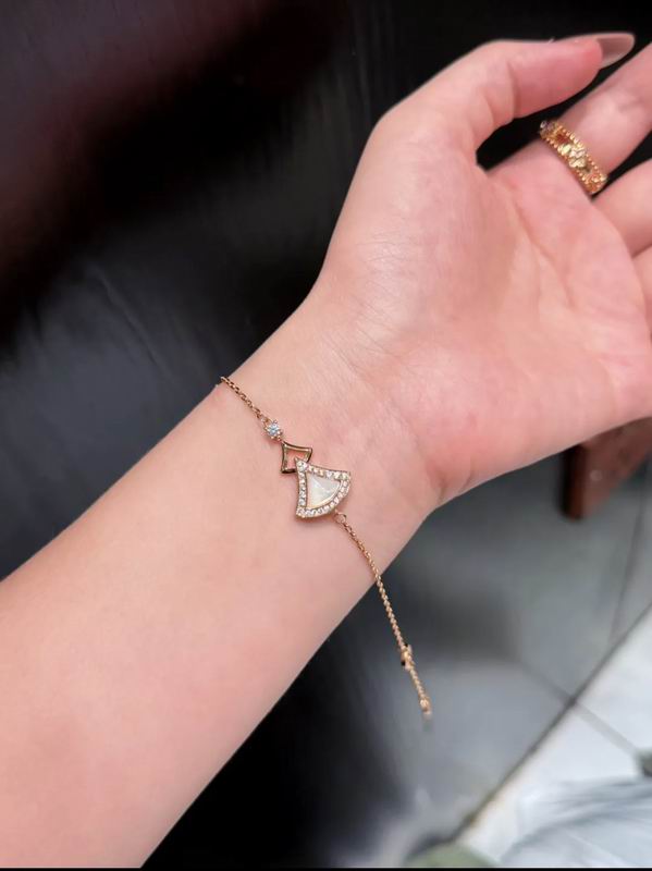 Bvlgari Bracelet 03yxs23 (8)