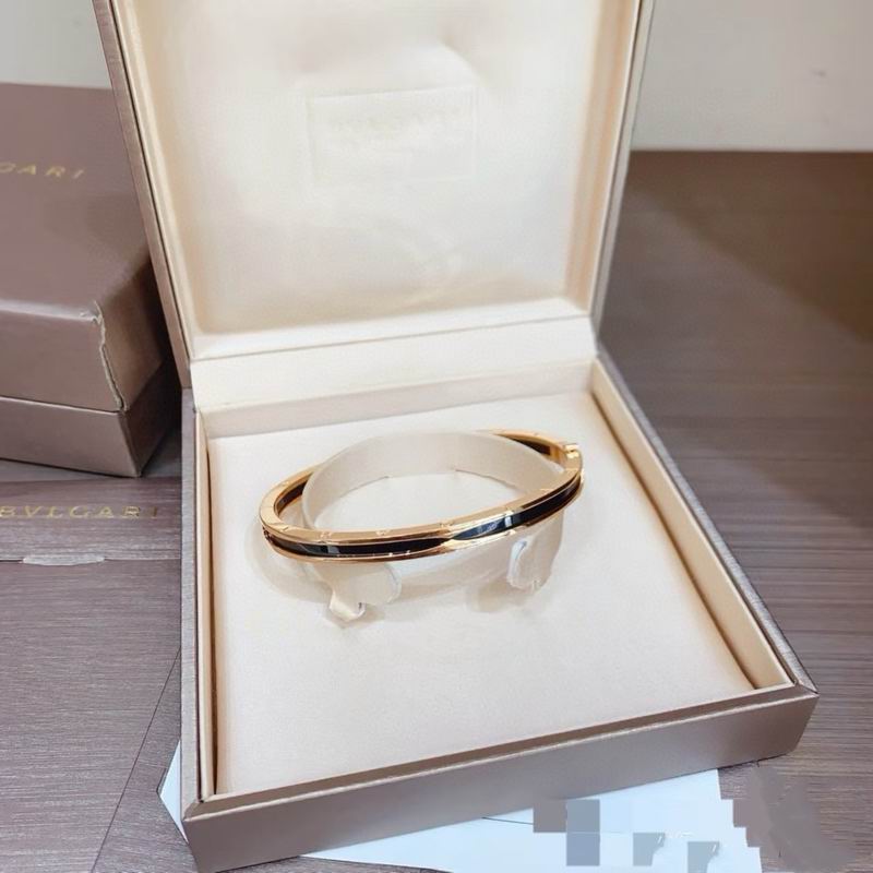 Bvlgari Bracelet 03yxs25 (9)