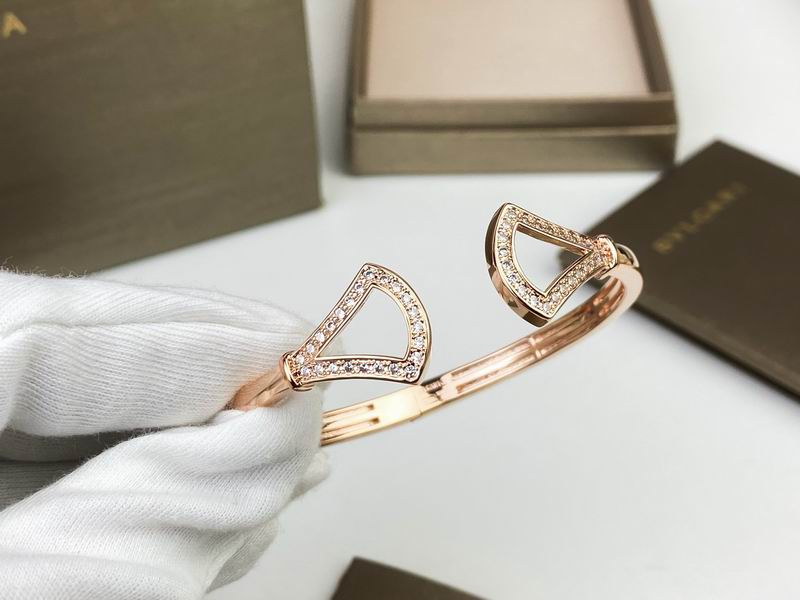 Bvlgari Bracelet 03yxs43 (8)