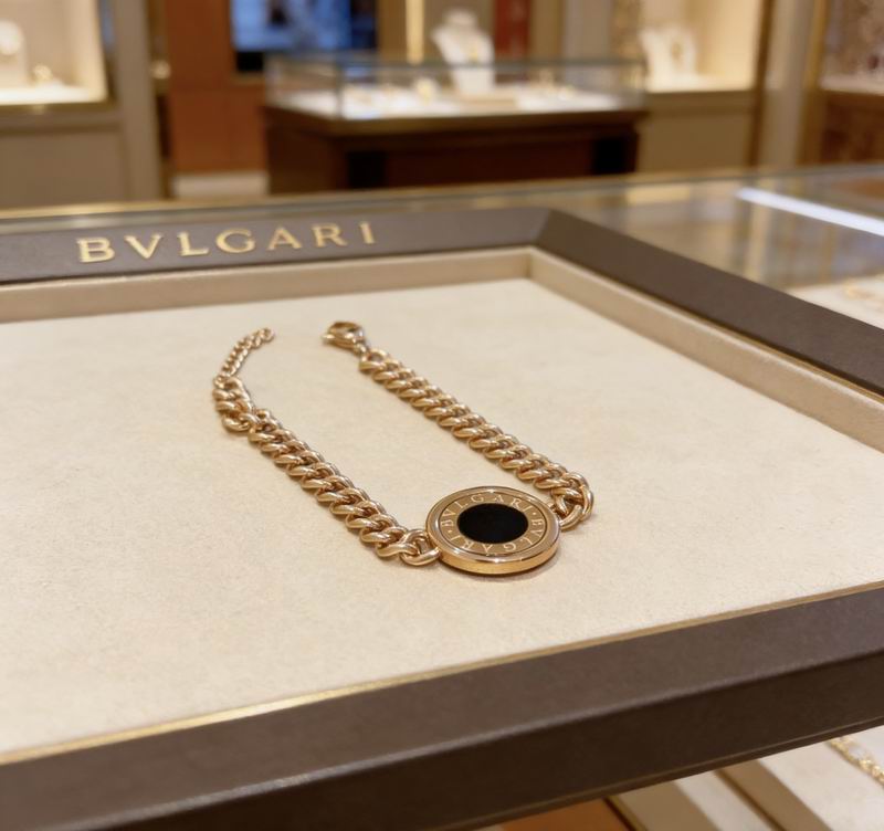 Bvlgari Bracelet 04yxs04 (2)