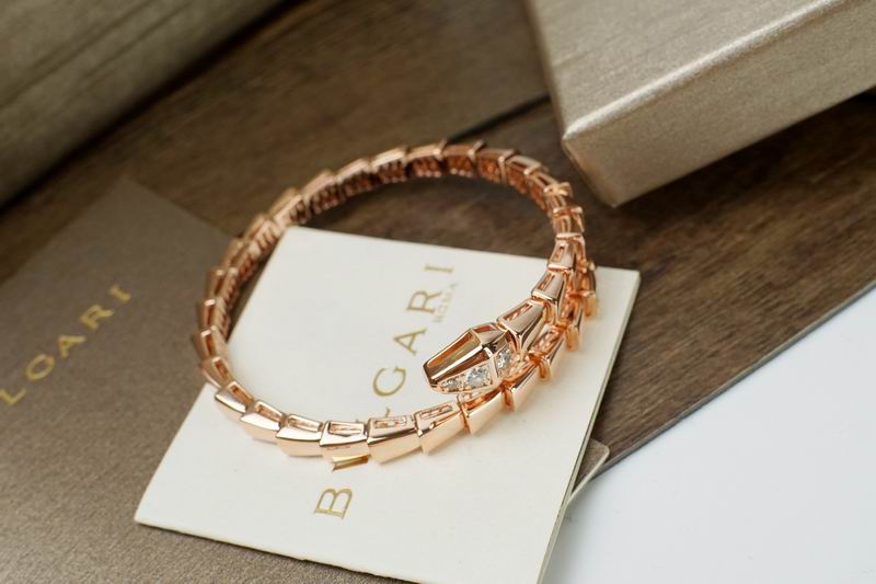 Bvlgari Bracelet 04yxs07 (6)