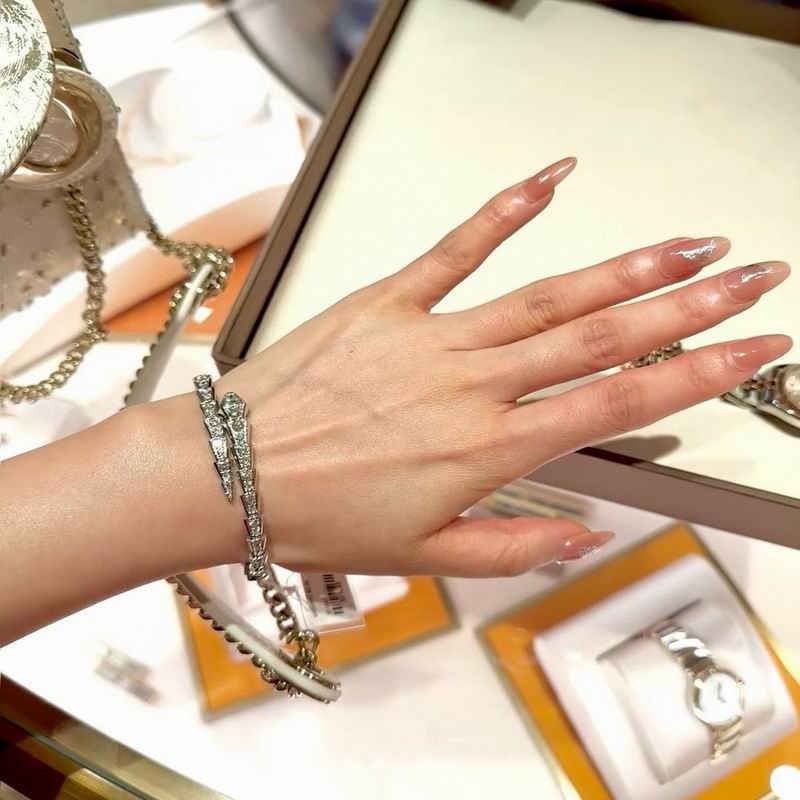 Bvlgari Bracelet 04yxs17 (7)
