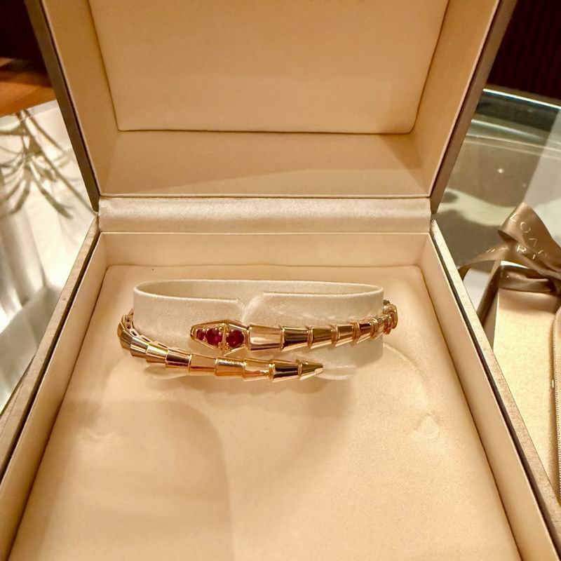 Bvlgari Bracelet 04yxs18 (4)