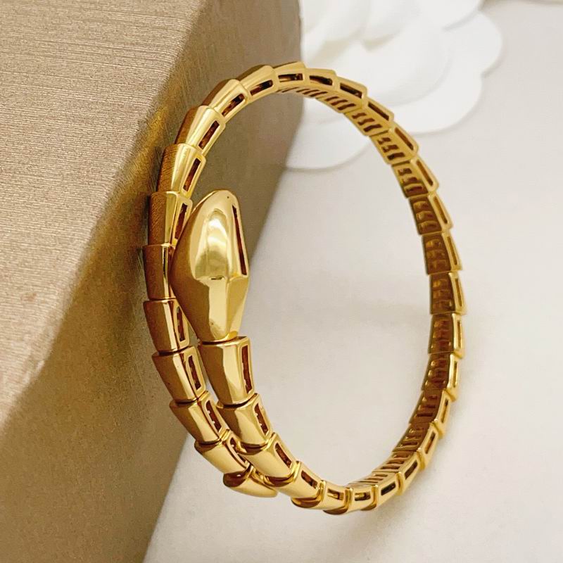 Bvlgari Bracelet 04yxs33 (6)