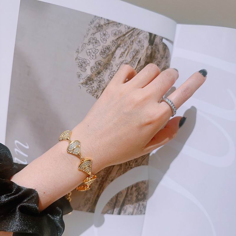 Bvlgari Bracelet 04yxs37 (9)