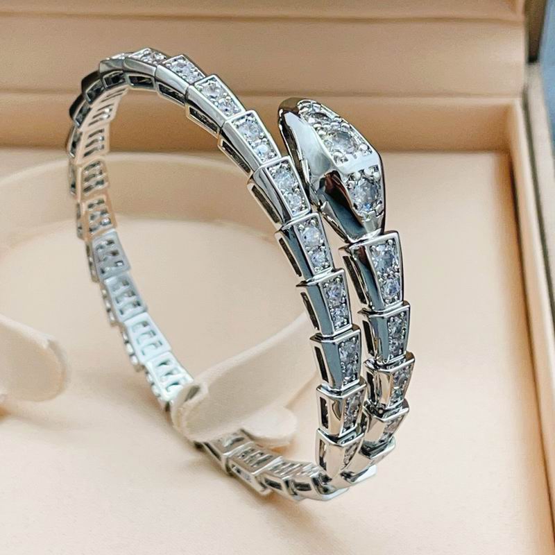 Bvlgari Bracelet 04yxs49 (12)