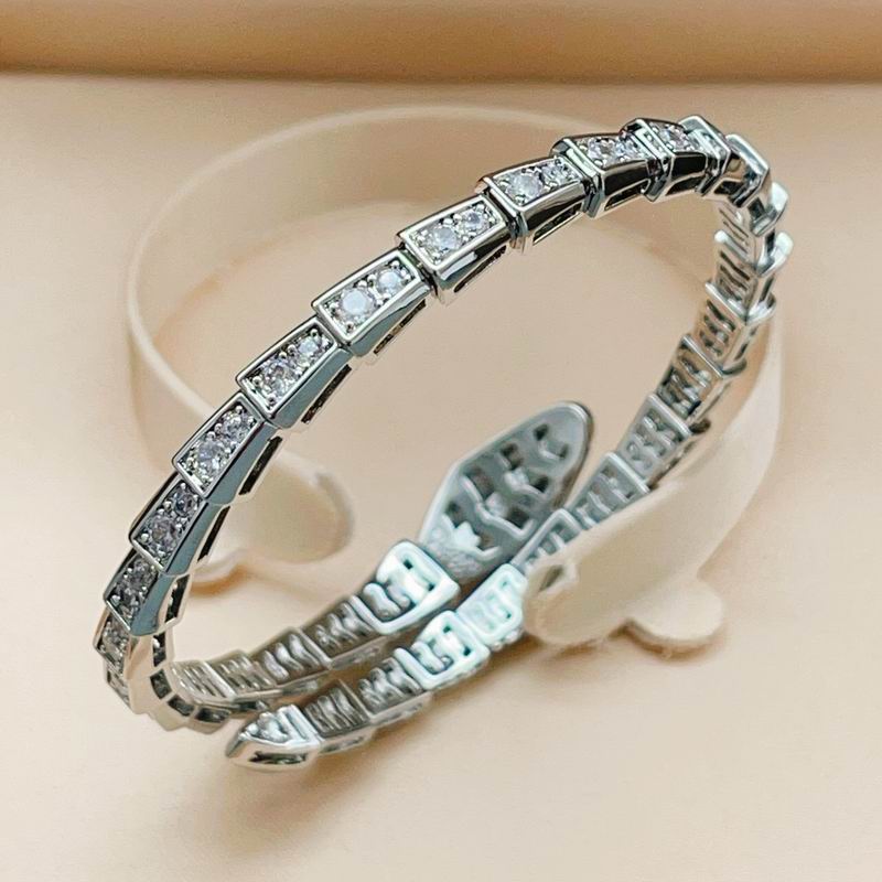 Bvlgari Bracelet 04yxs49 (13)