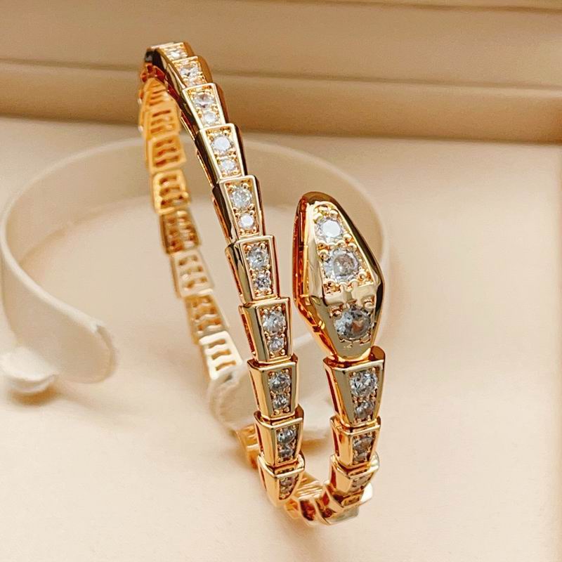 Bvlgari Bracelet 04yxs49 (4)