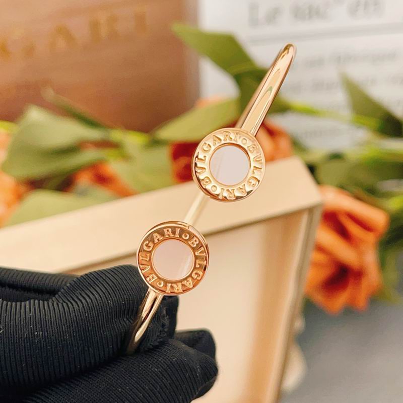Bvlgari Bracelet 04yxs55 (23)