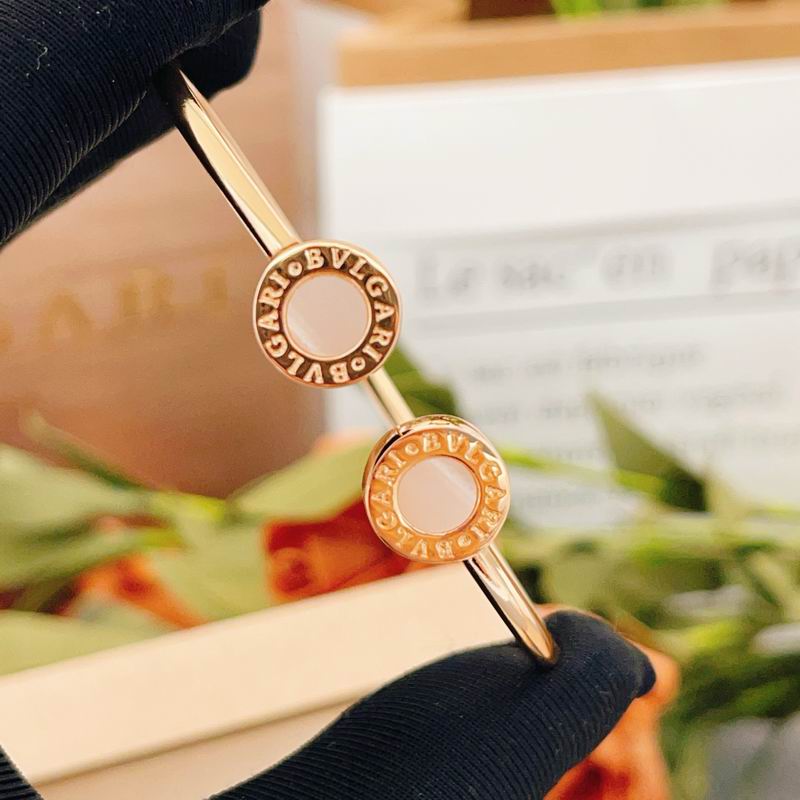 Bvlgari Bracelet 04yxs55 (24)