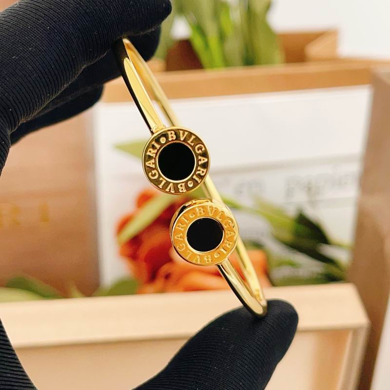 Bvlgari Bracelet 04yxs55 (9)
