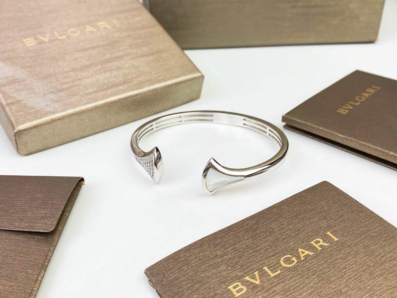 Bvlgari Bracelet 05yxs26 (3)