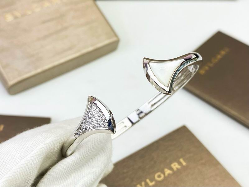 Bvlgari Bracelet 05yxs26 (5)