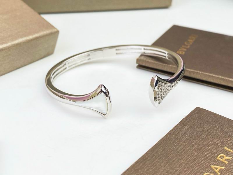 Bvlgari Bracelet 05yxs26 (7)