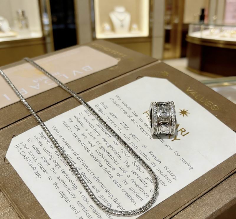 Bvlgari Necklace 02yxs12 (10)