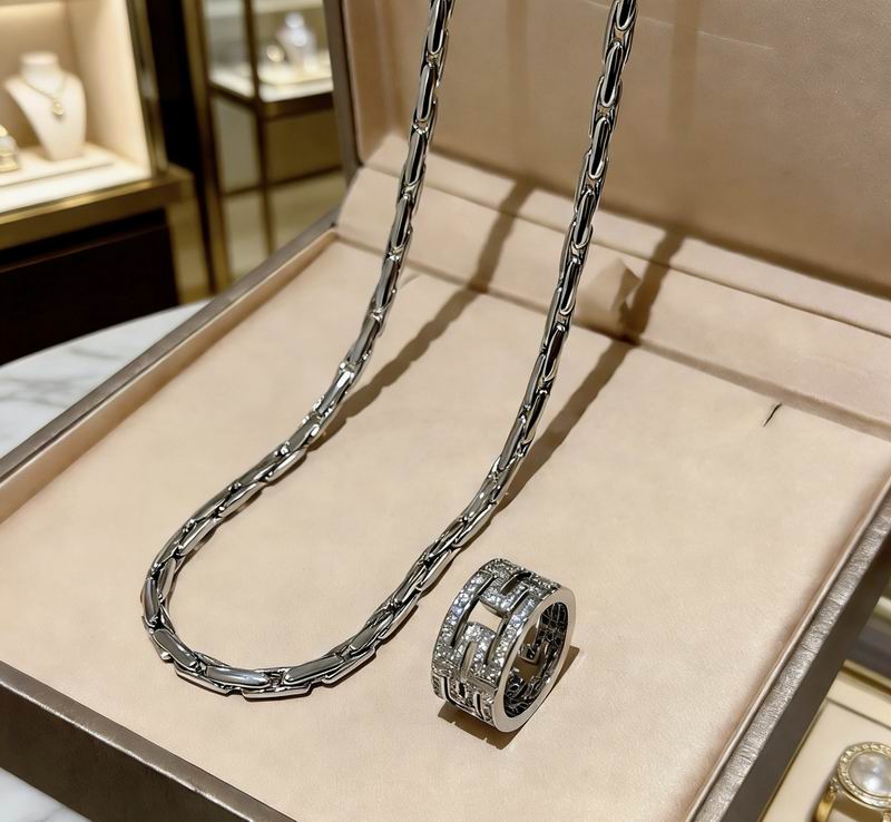 Bvlgari Necklace 02yxs21 (4)