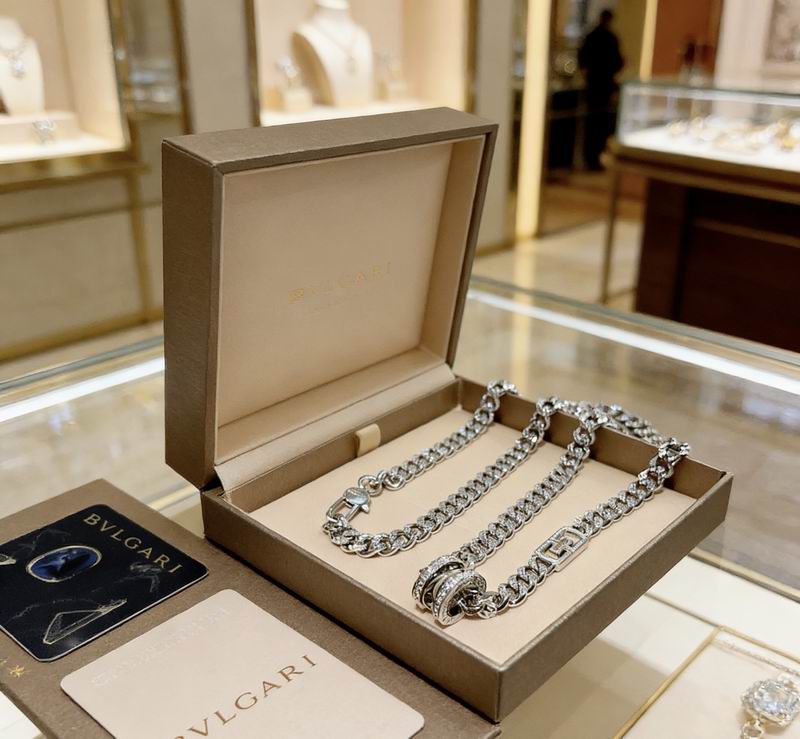 Bvlgari Necklace 02yxs29 (5)
