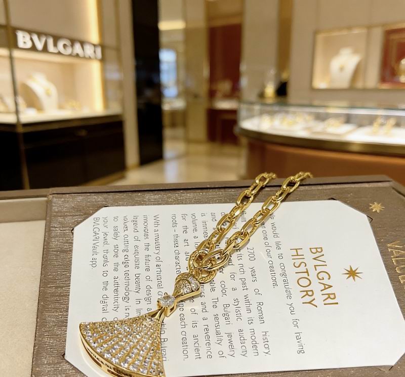Bvlgari Necklace 02yxs32 (4)