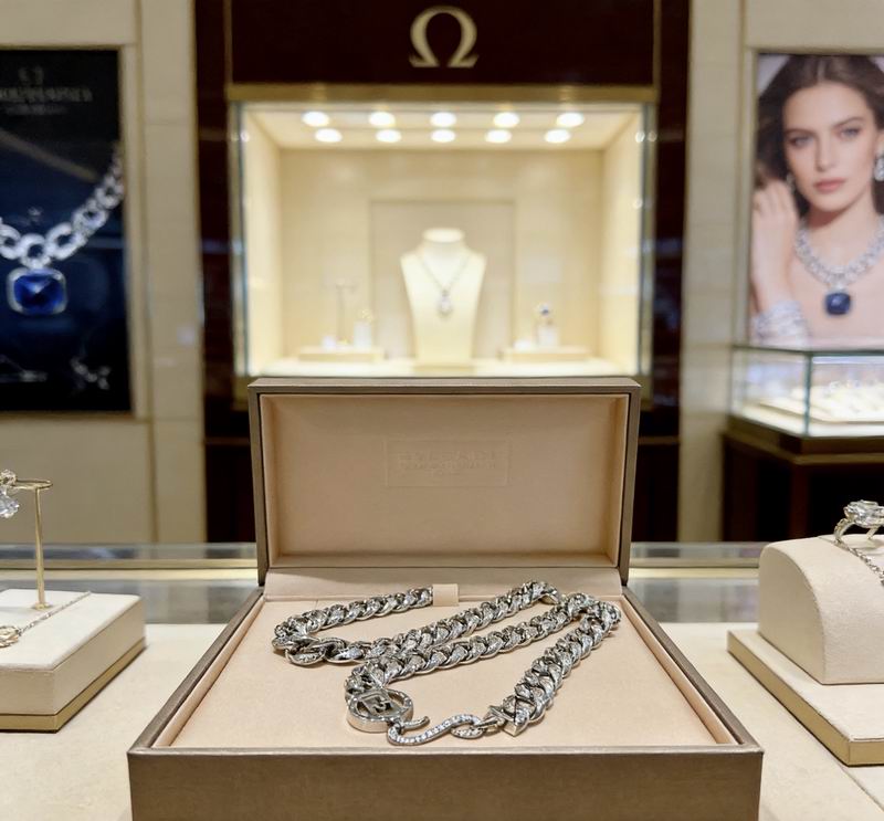 Bvlgari Necklace 02yxs36 (5)