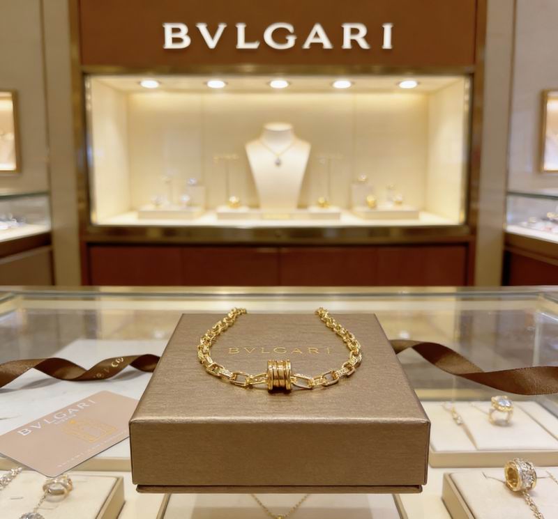 Bvlgari Necklace 02yxs42 (4)