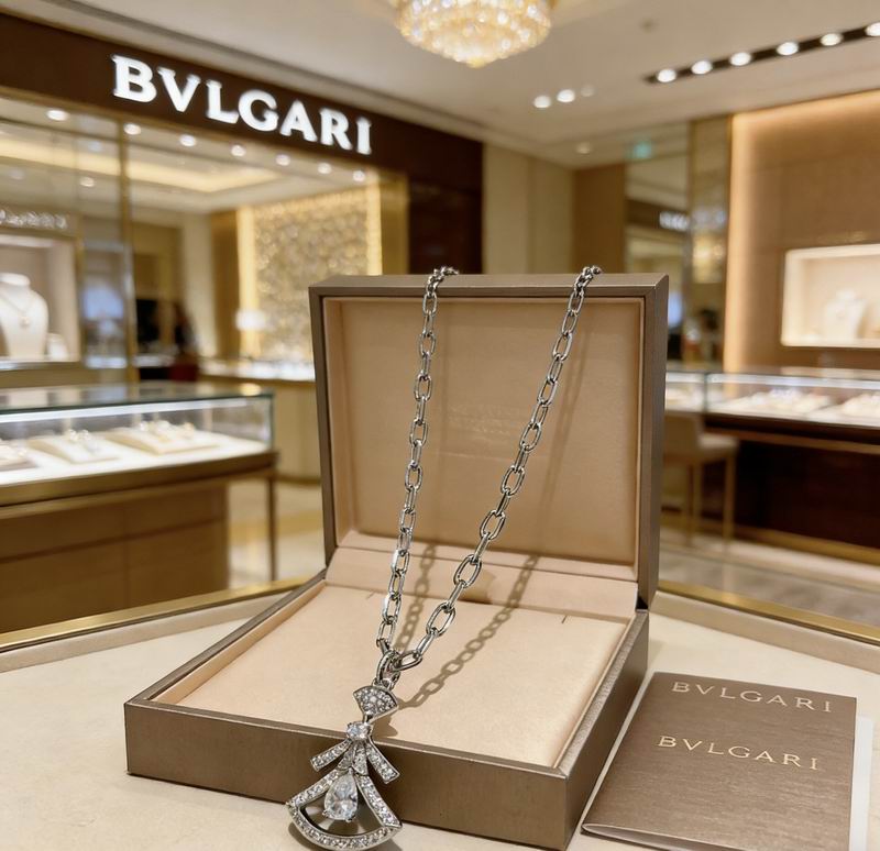 Bvlgari Necklace 02yxs43 (5)