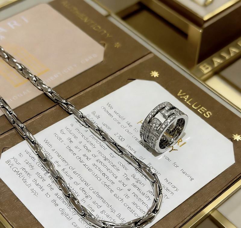 Bvlgari Necklace 02yxs56 (6)