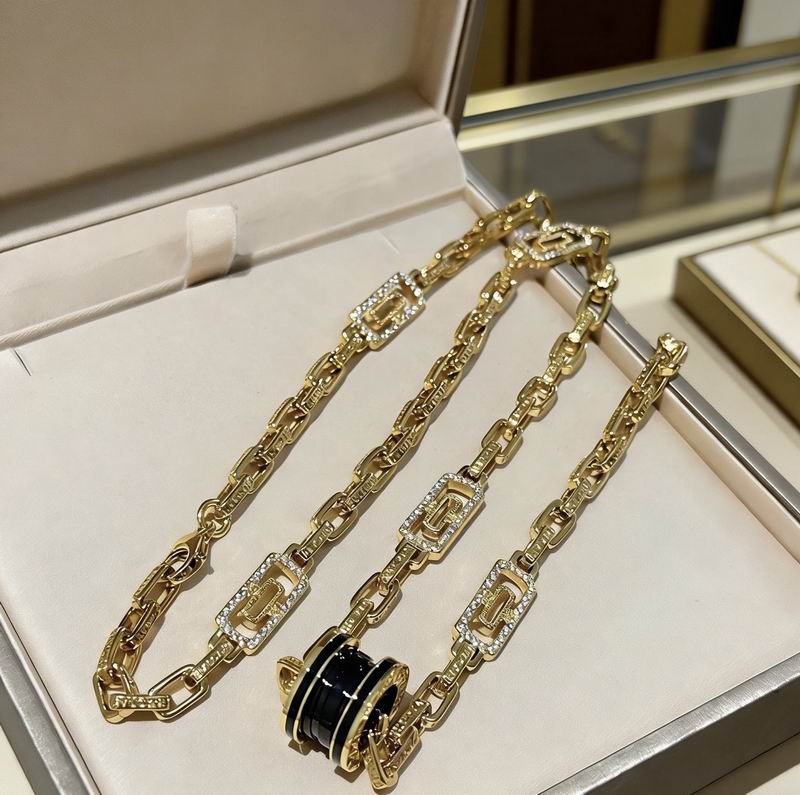 Bvlgari Necklace 02yxs57 (6)