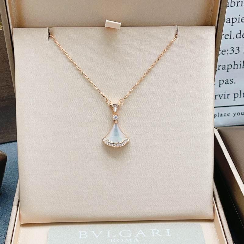 Bvlgari Necklace 02yxs62 (4)