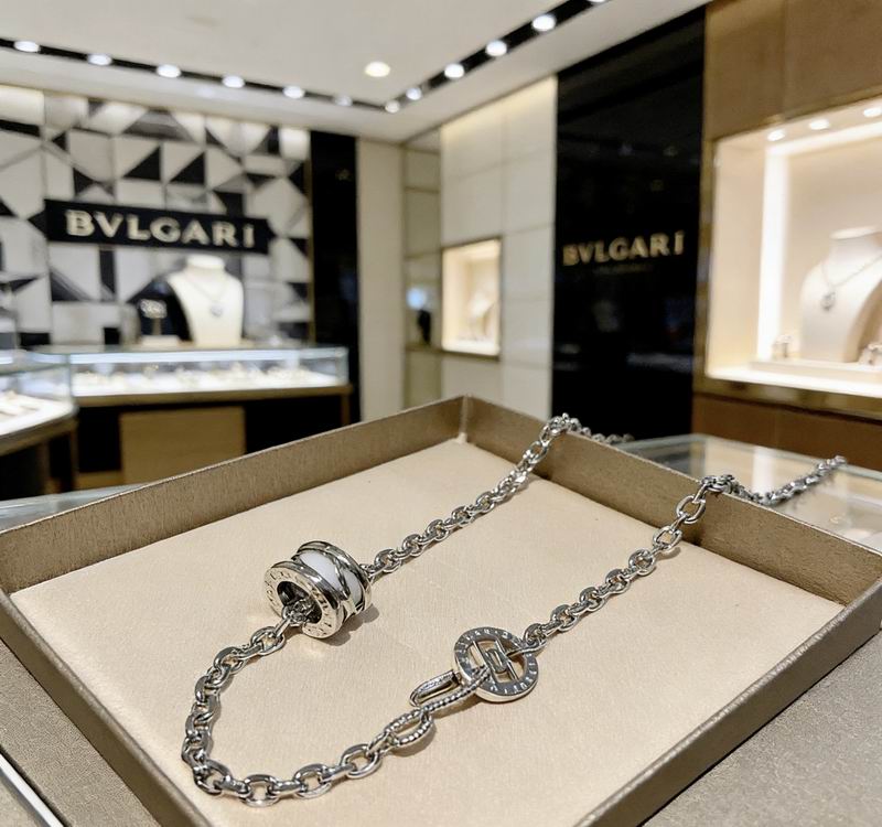 Bvlgari Necklace 03yxs105 (2)