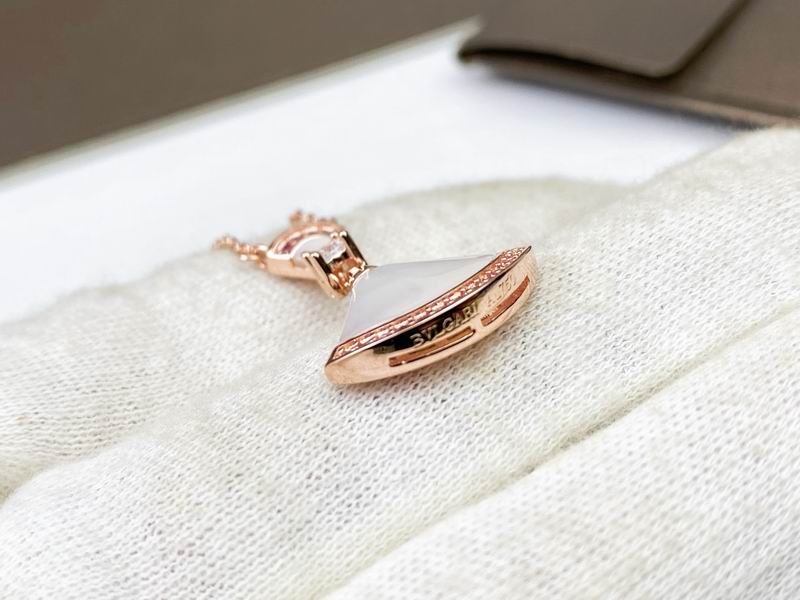 Bvlgari Necklace 03yxs11 (7)