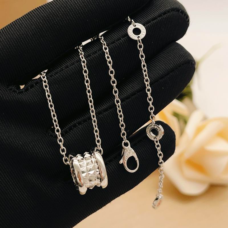 Bvlgari Necklace 03yxs27 (3)