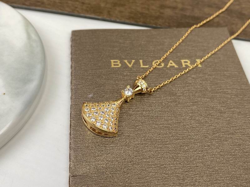 Bvlgari Necklace 03yxs55 (2)