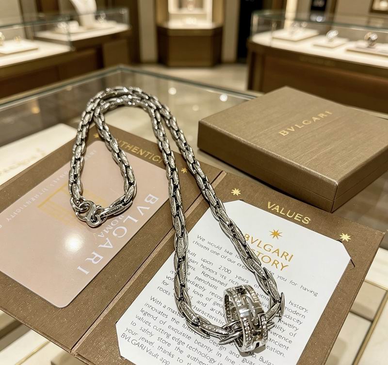 Bvlgari Necklace 04yxs109 (5)