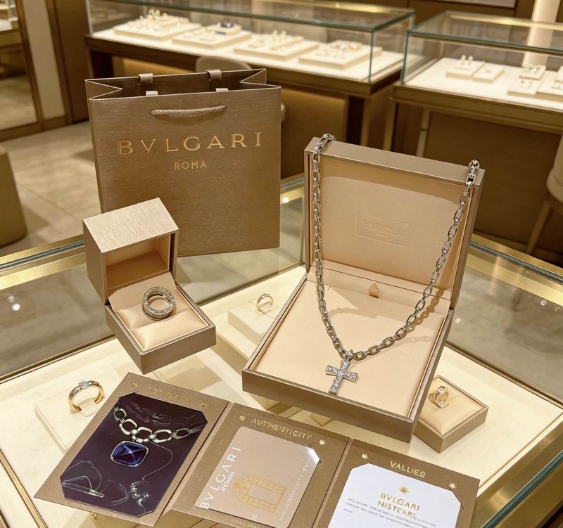 Bvlgari Necklace 04yxs110 (2)