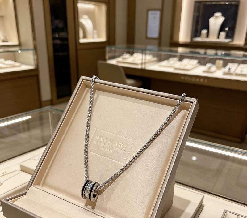 Bvlgari Necklace 04yxs130 (1)