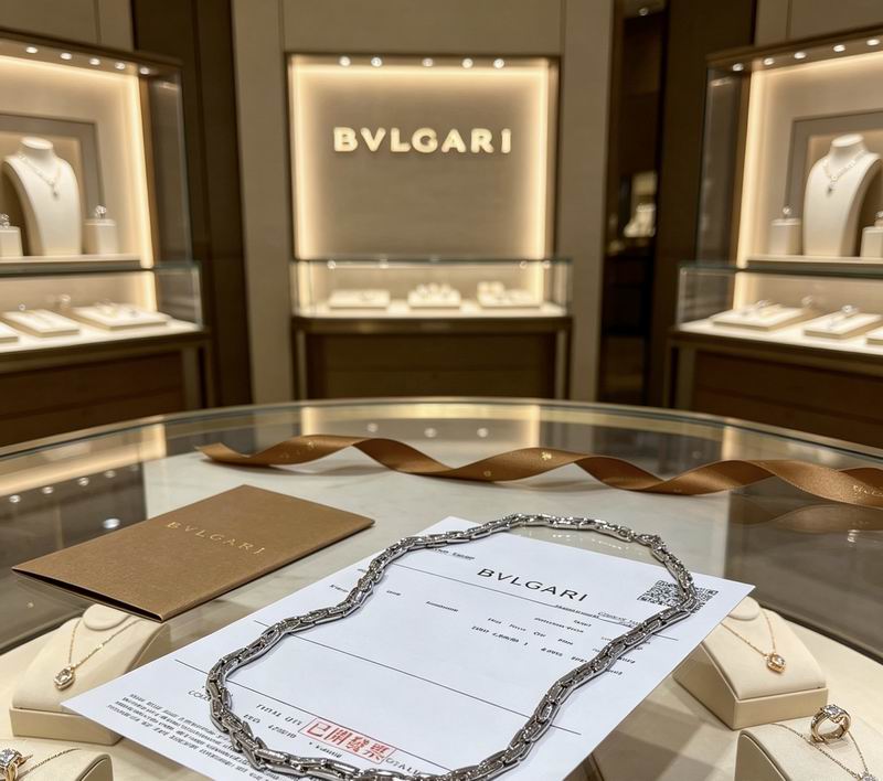 Bvlgari Necklace 04yxs131 (2)