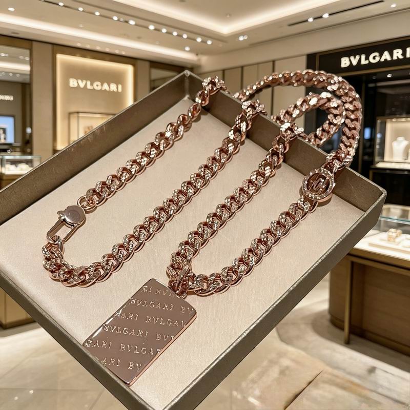 Bvlgari Necklace 04yxs140 (2)
