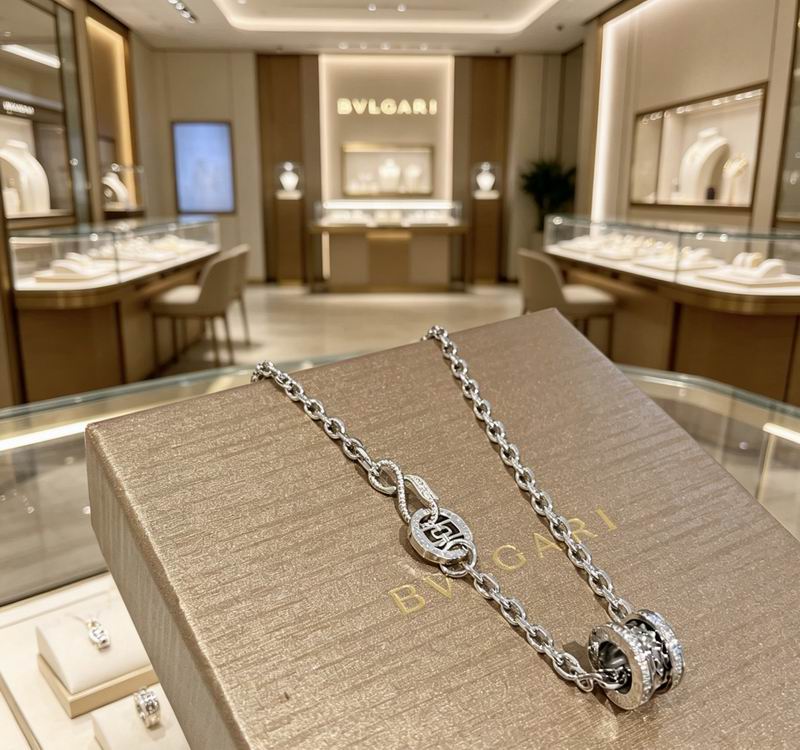 Bvlgari Necklace 04yxs141 (4)