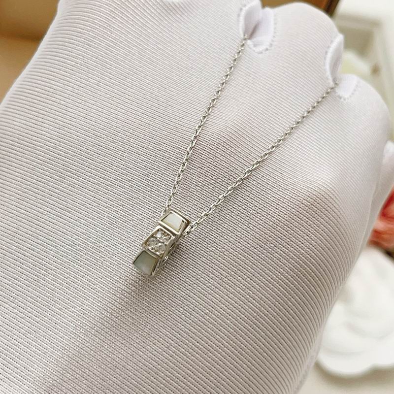 Bvlgari Necklace 04yxs157 (4)