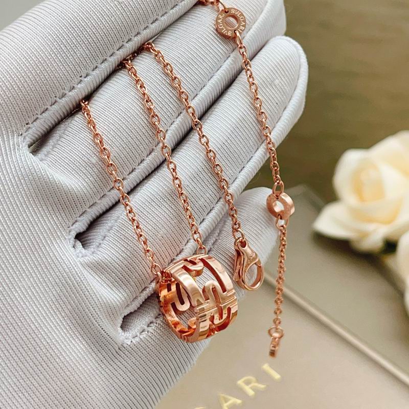 Bvlgari Necklace 04yxs161 (2)