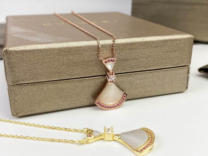 Bvlgari Necklace 04yxs168 (1)